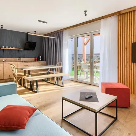 W Karpaczu Sarnia, Sun & Snow * Карпач