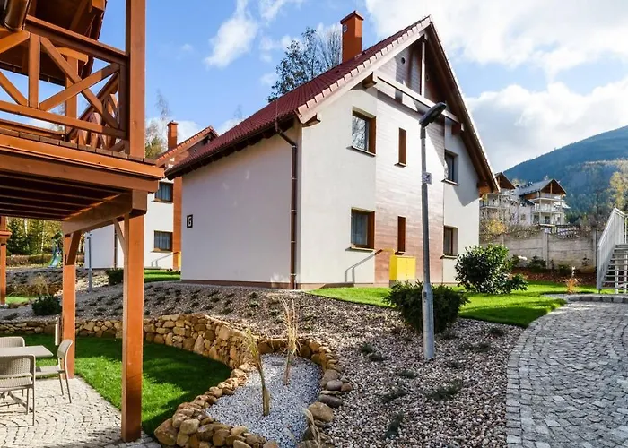 W Karpaczu Sarnia, Sun & Snow * Карпач