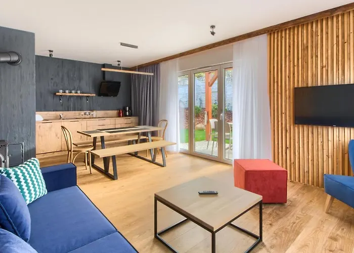 W Karpaczu Sarnia, Sun & Snow *